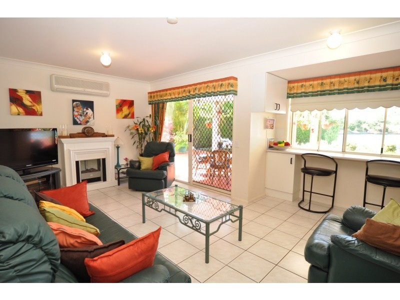 64 Burrendong Road, Coombabah QLD 4216