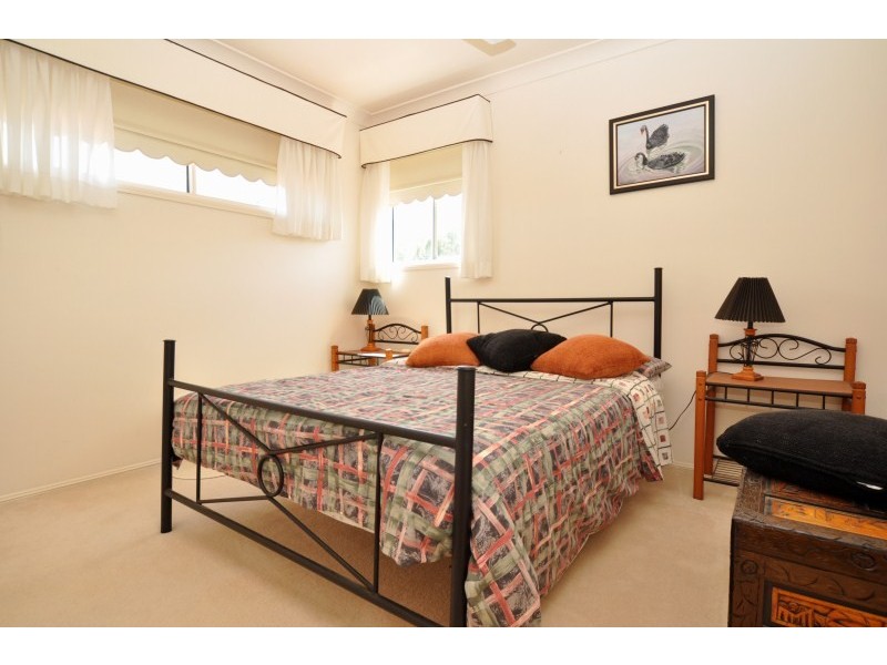 64 Burrendong Road, Coombabah QLD 4216