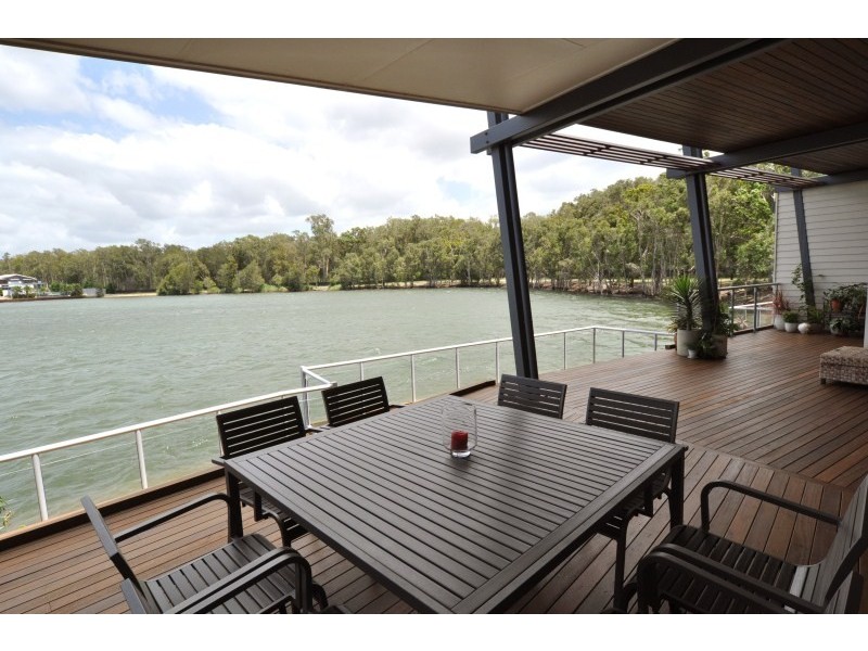 40/1 Manacor Place, Coombabah QLD 4216