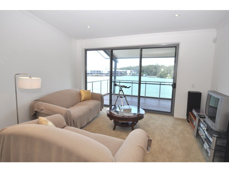 40/1 Manacor Place, Coombabah QLD 4216