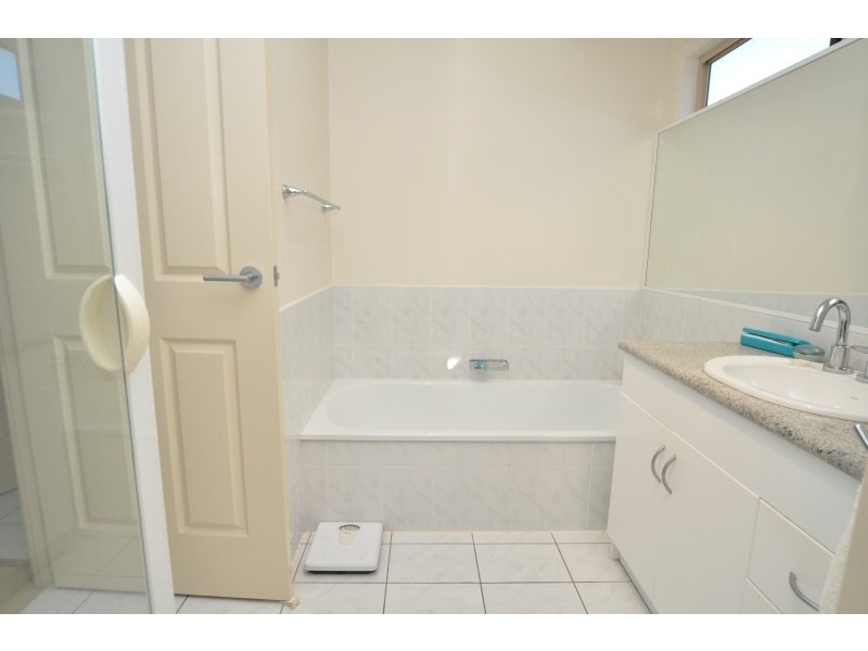 34/284 Oxley Drive, Coombabah QLD 4216