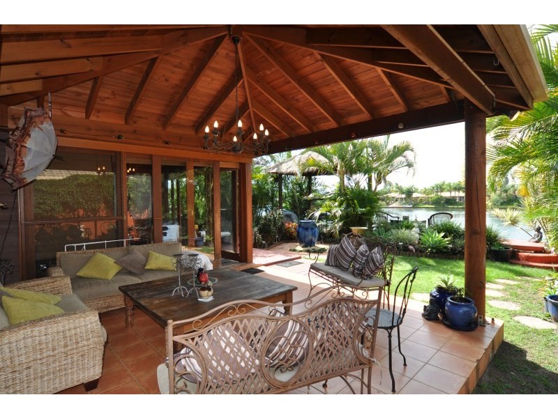 1/29 Kangaroo Avenue, Coombabah QLD 4216