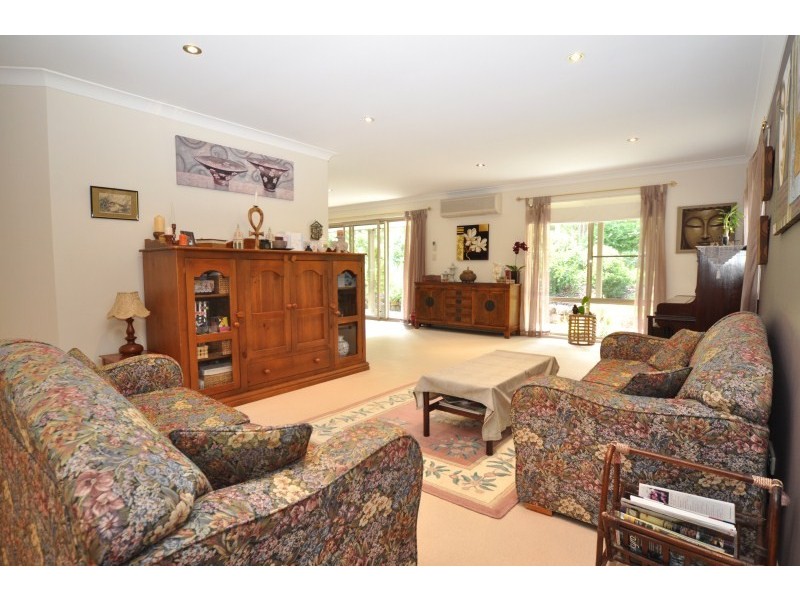 6 Nabberu Street, Maudsland QLD 4210