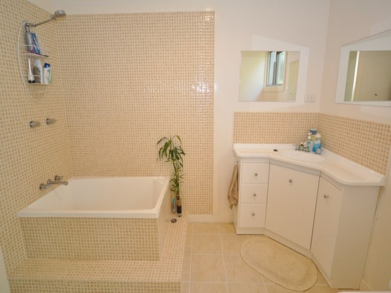Coomera QLD 4209