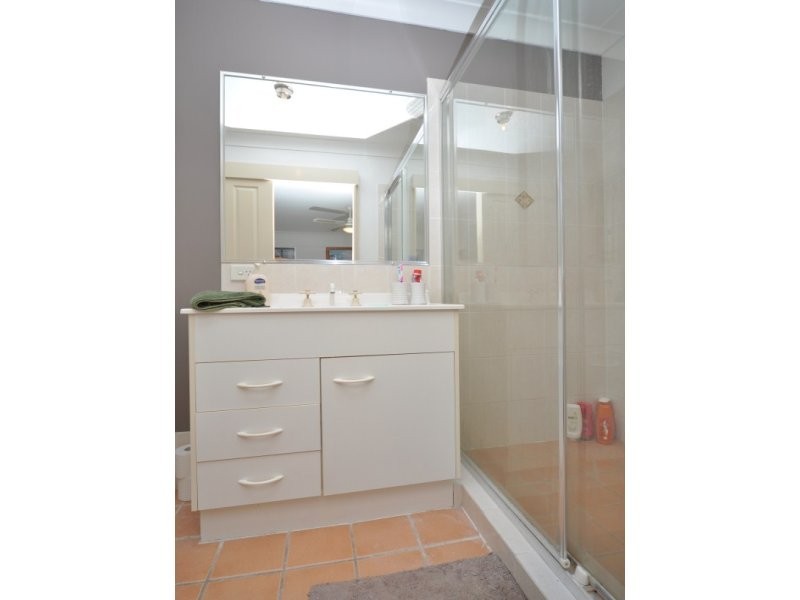 2 Roseapple Circuit, Oxenford QLD 4210