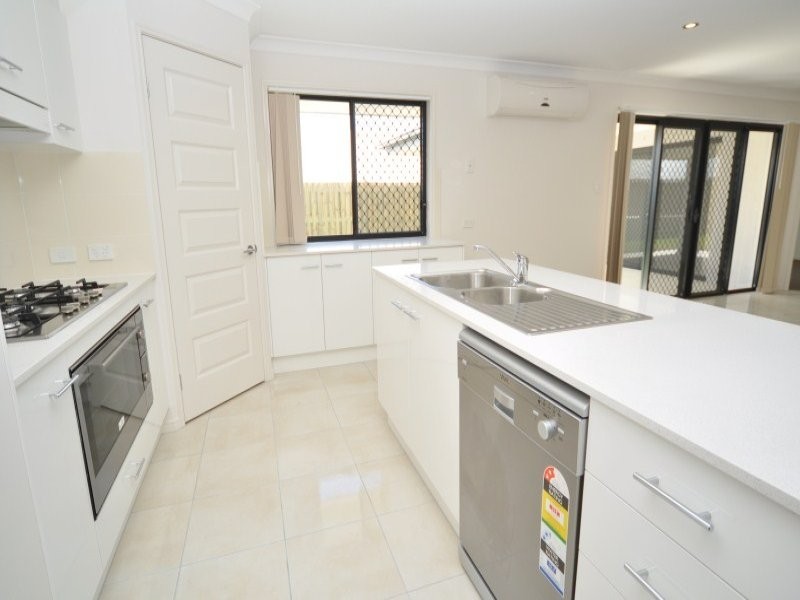 10 Nimbus Court, Coomera QLD 4209