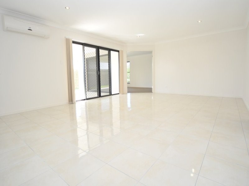 10 Nimbus Court, Coomera QLD 4209