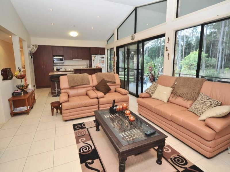 39 Fern Tree Gully Drive, Willow Vale QLD 4209
