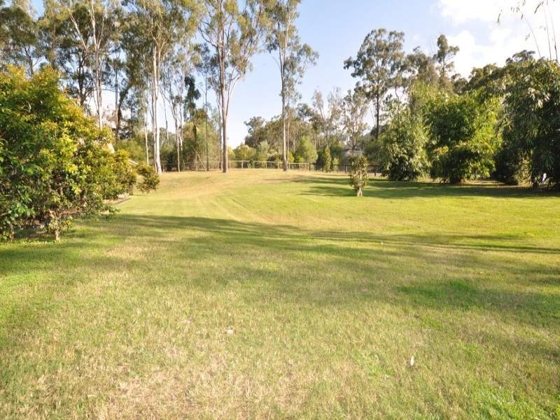 39 Fern Tree Gully Drive, Willow Vale QLD 4209
