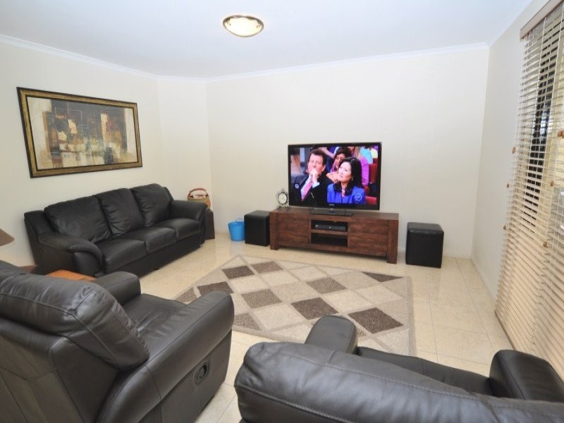 41 Burley Griffin Drive, Maudsland QLD 4210