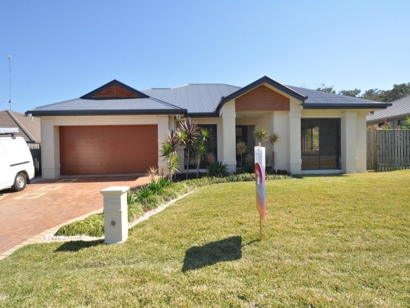 6 Oceanblue Rise, Upper Coomera QLD 4209