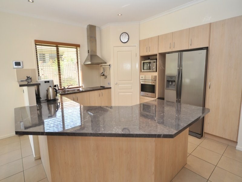 6 Oceanblue Rise, Upper Coomera QLD 4209
