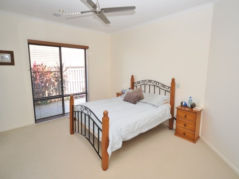 6 Oceanblue Rise, Upper Coomera QLD 4209