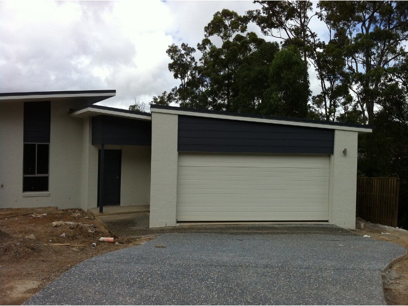 2/1 Portimao Court, Oxenford QLD 4210