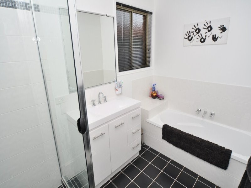 15 Ascendancy Way, Upper Coomera QLD 4209