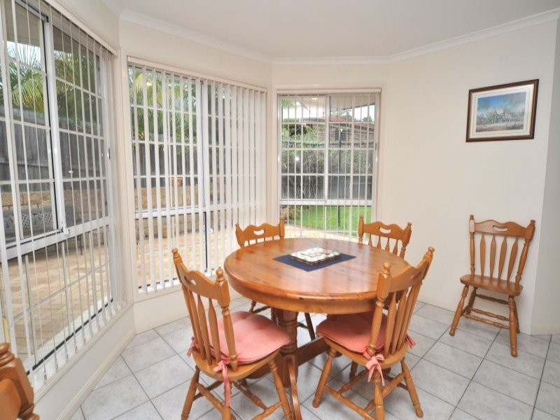 2 HillGrove Court, Oxenford QLD 4210