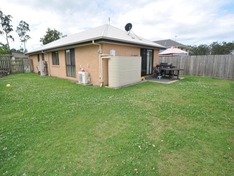7 Silver Gull Street, Coomera QLD 4209