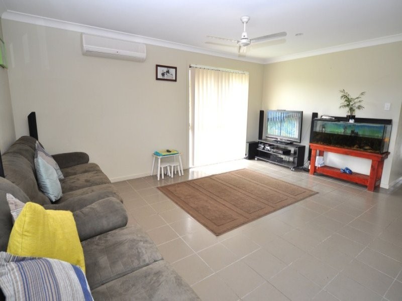 7 Silver Gull Street, Coomera QLD 4209