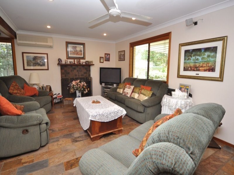 3 Mendooran Court, Oxenford QLD 4210