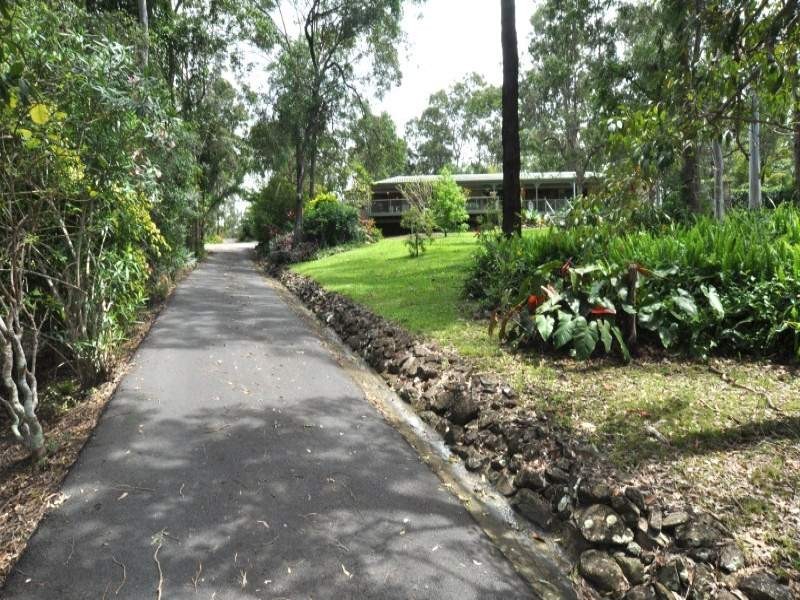 3 Mendooran Court, Oxenford QLD 4210