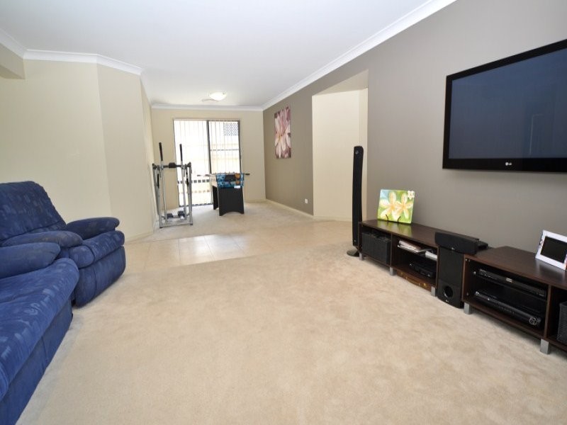 22 Treeline Circuit, Upper Coomera QLD 4209