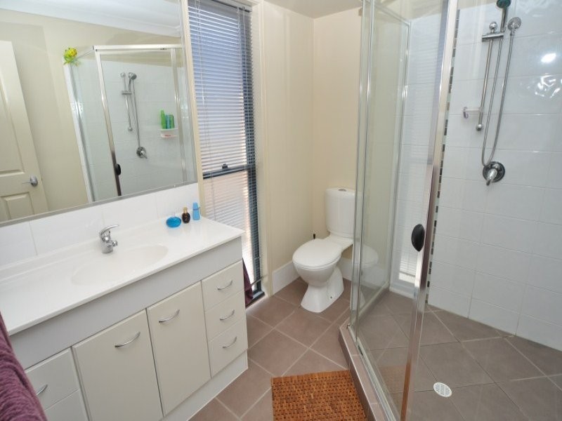 22 Treeline Circuit, Upper Coomera QLD 4209