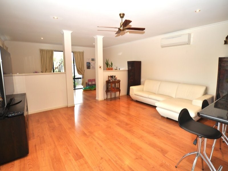 18 Fairbairn Court, Oxenford QLD 4210