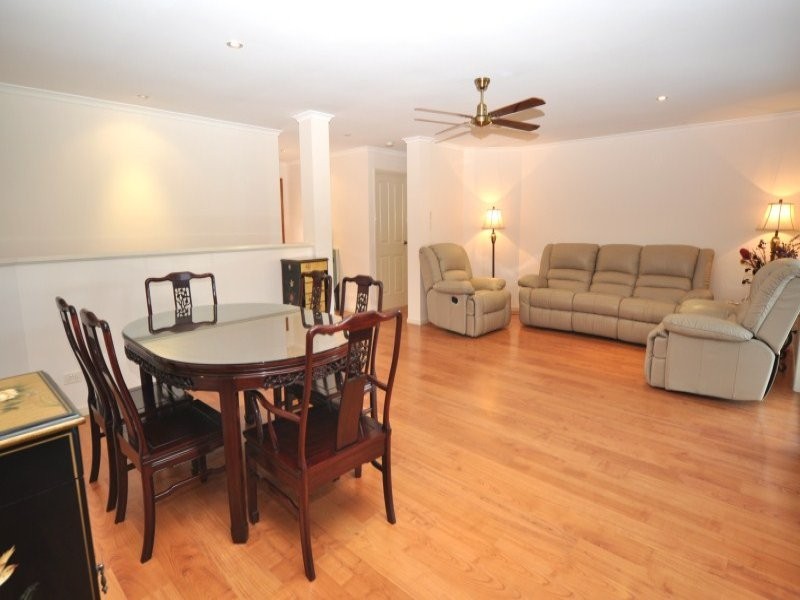 18 Fairbairn Court, Oxenford QLD 4210