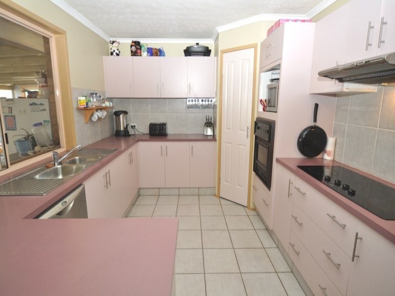 47 Gary Player Crescent, Parkwood QLD 4214