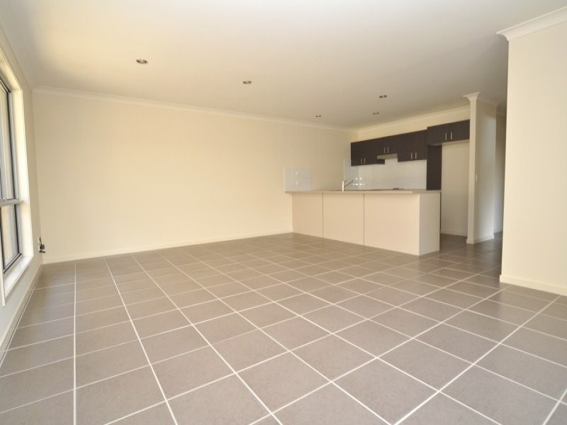 1/2 Lenton Street, Coomera QLD 4209