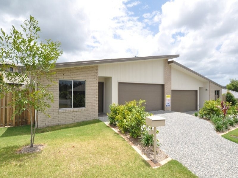 4 Reagan Close, Pimpama QLD 4209