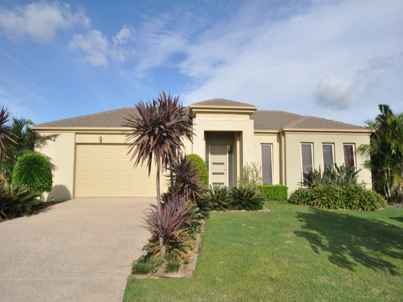 15 Oceanis Drive, Oxenford QLD 4210