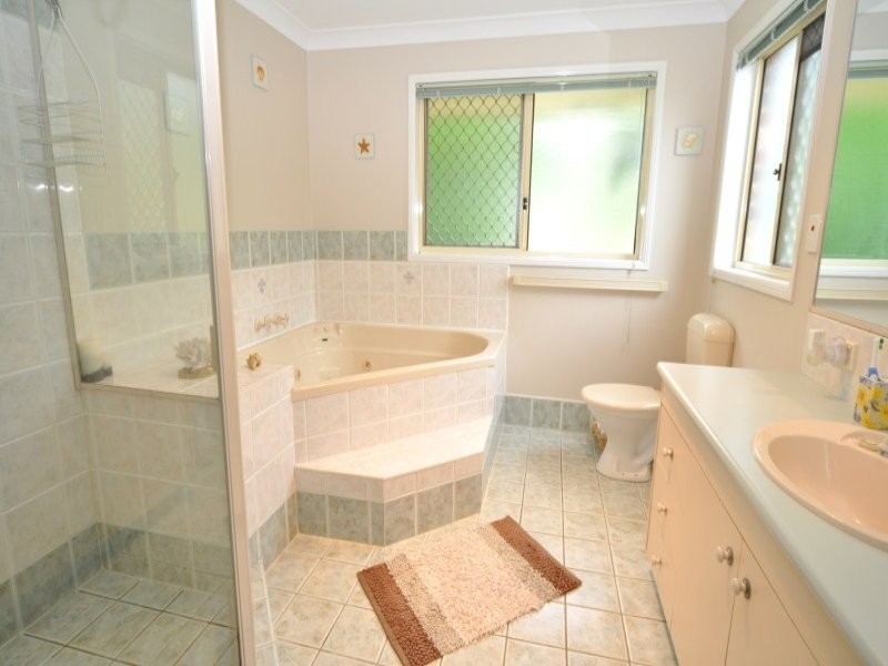 13 Stanfield Drive, Upper Coomera QLD 4209