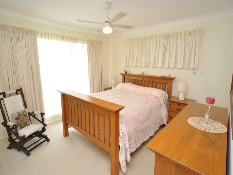 9 Oregon Way, Oxenford QLD 4210