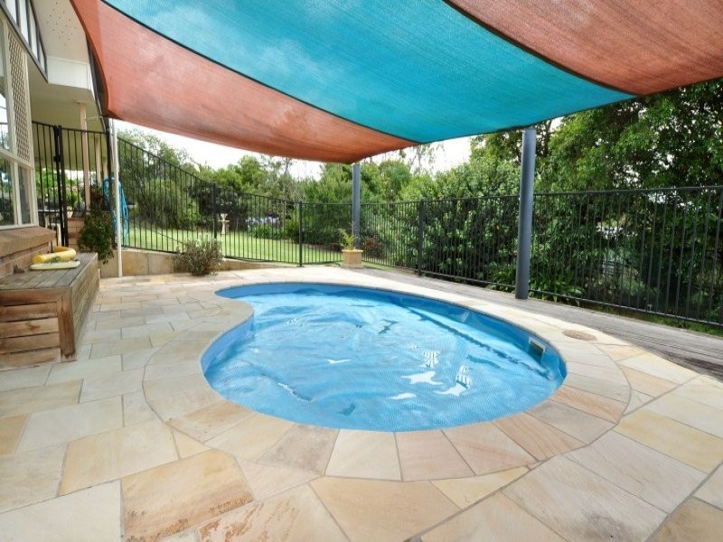 9 Oregon Way, Oxenford QLD 4210