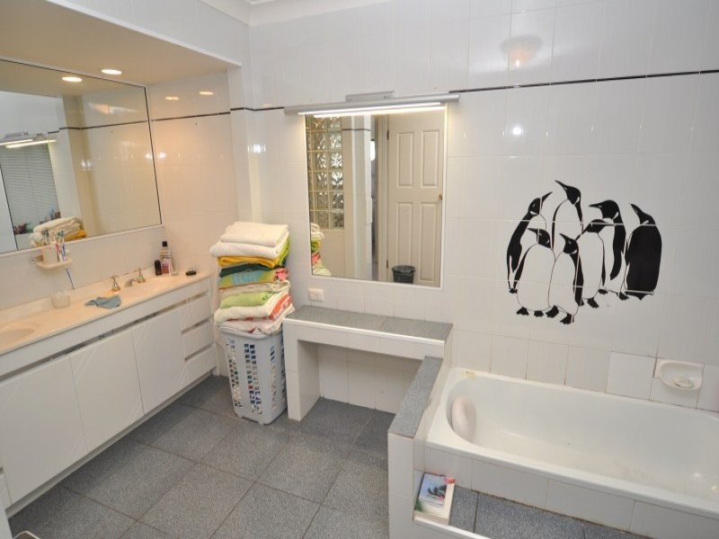 46 Doreen Drive, Coombabah QLD 4216