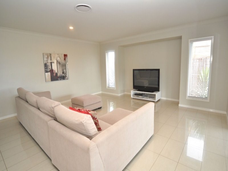 36 Temple Island Circuit, Oxenford QLD 4210
