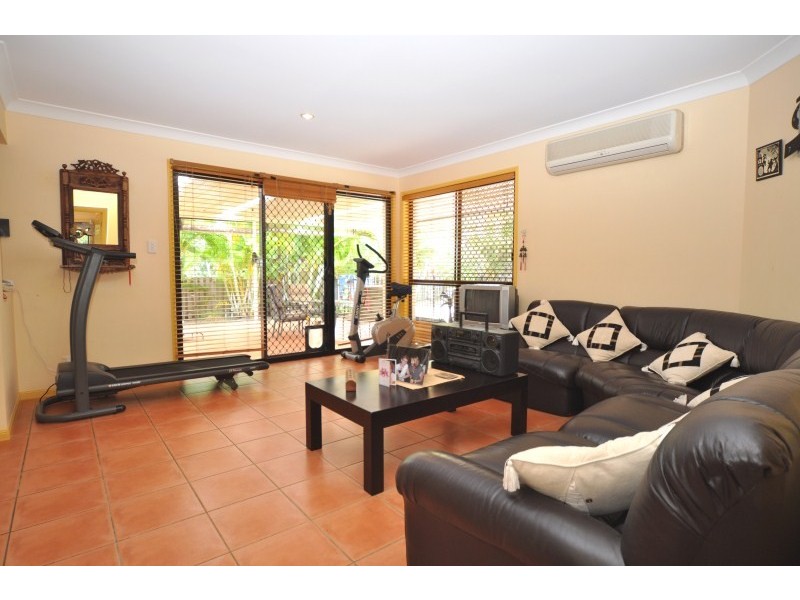 35 Brissendon Street, Maudsland QLD 4210