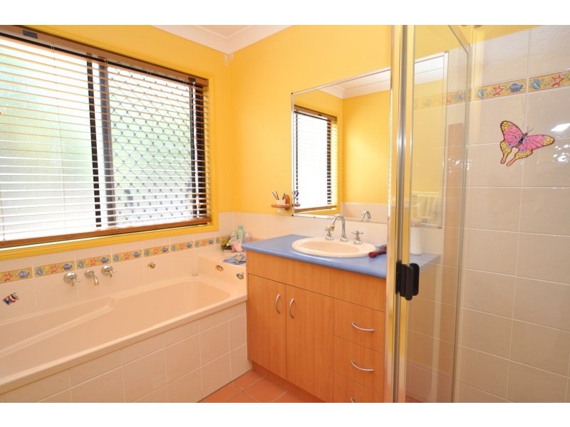 35 Brissendon Street, Maudsland QLD 4210