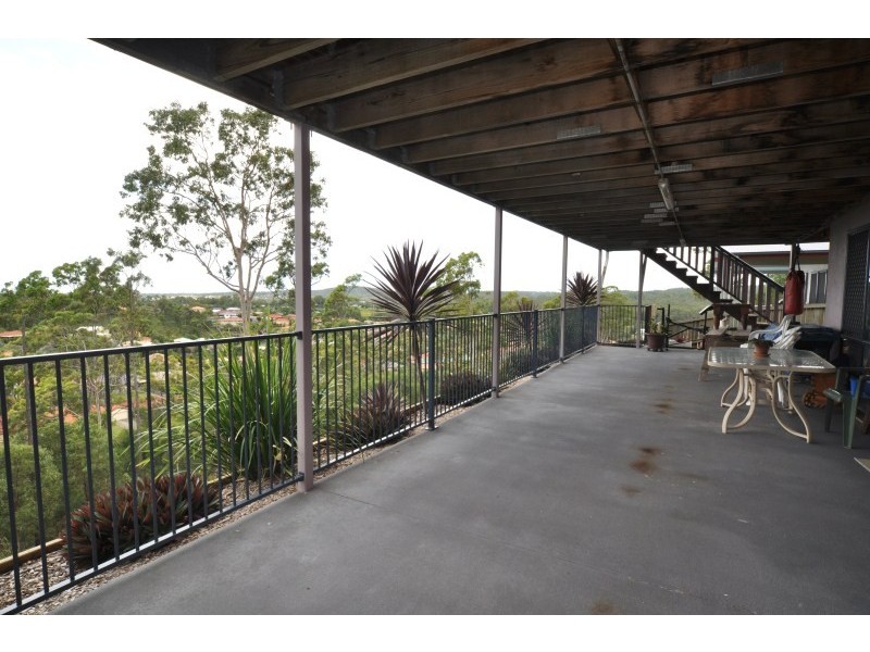 39 Midway Terrace, Pacific Pines QLD 4211