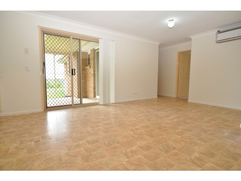 25 Crestridge Crescent, Oxenford QLD 4210