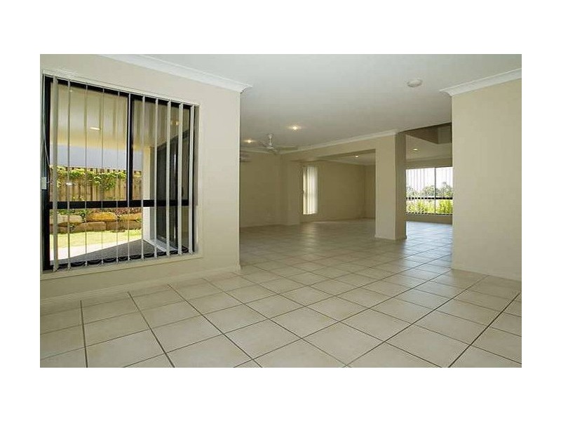 95 Billinghurst Crescent, Upper Coomera QLD 4209