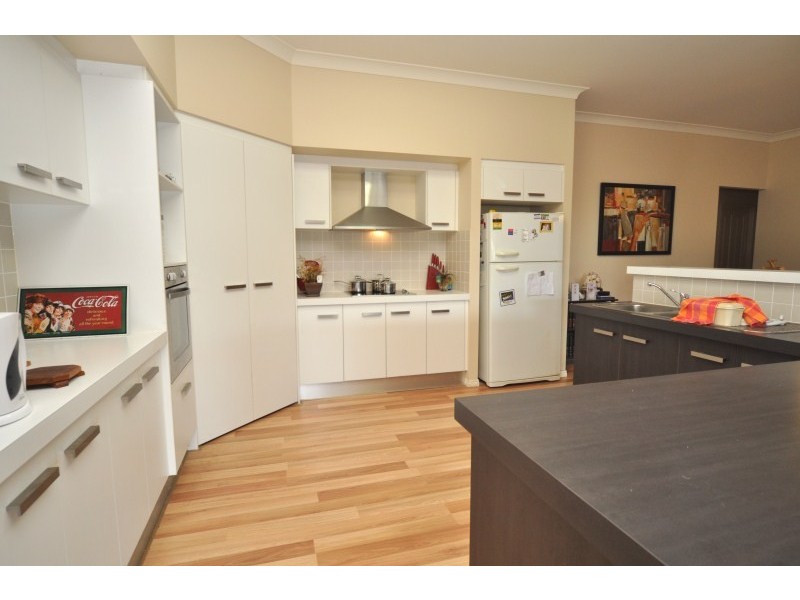 13 Slipstream Road, Coomera Waters QLD 4209