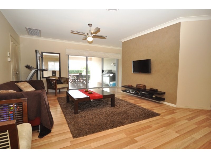 13 Slipstream Road, Coomera Waters QLD 4209