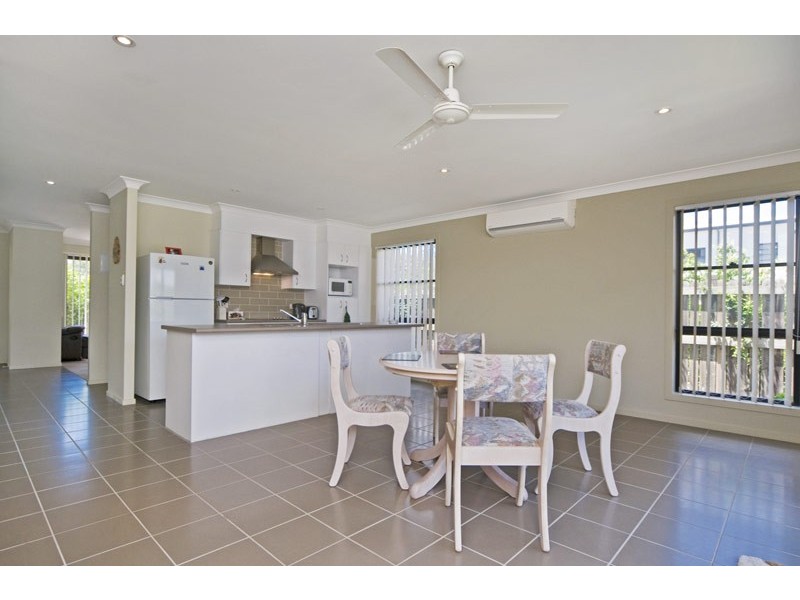 5/17 Park Esplande, Coomera QLD 4209