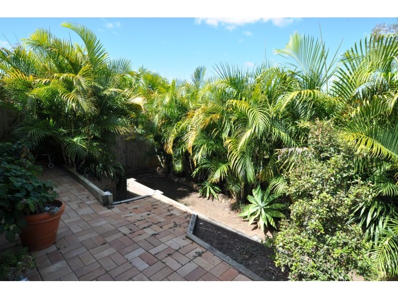 2/18 Pecan Drive, Upper Coomera QLD 4209