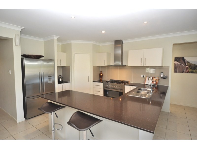 112 Treeline Circuit, Upper Coomera QLD 4209