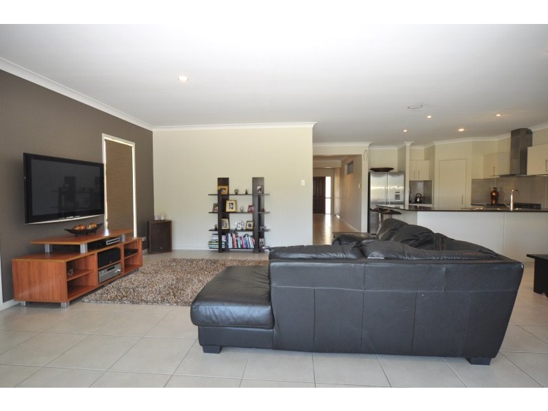 112 Treeline Circuit, Upper Coomera QLD 4209