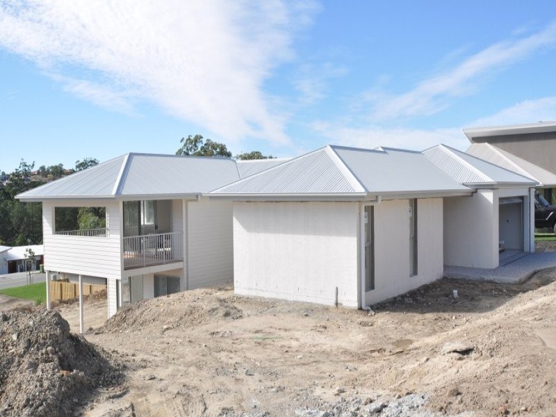 19 Harriet Lane, Oxenford QLD 4210