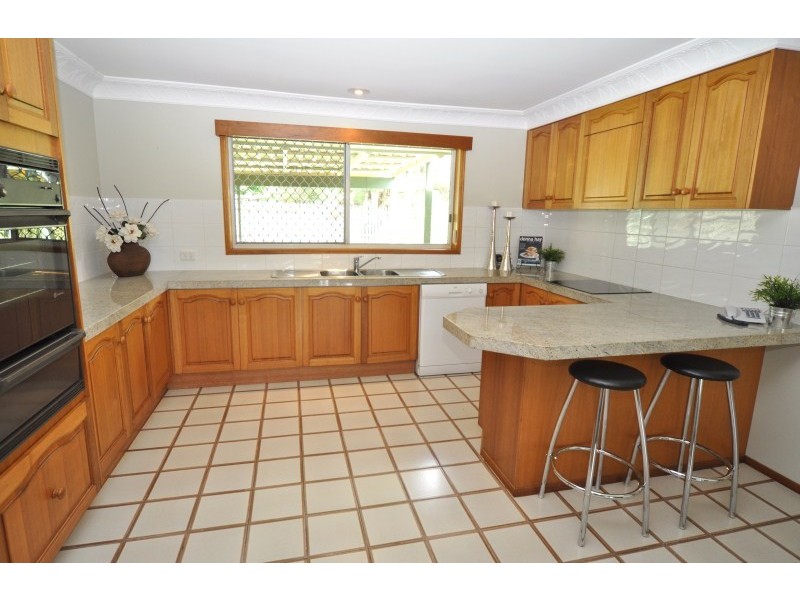 24 California Drive, Oxenford QLD 4210